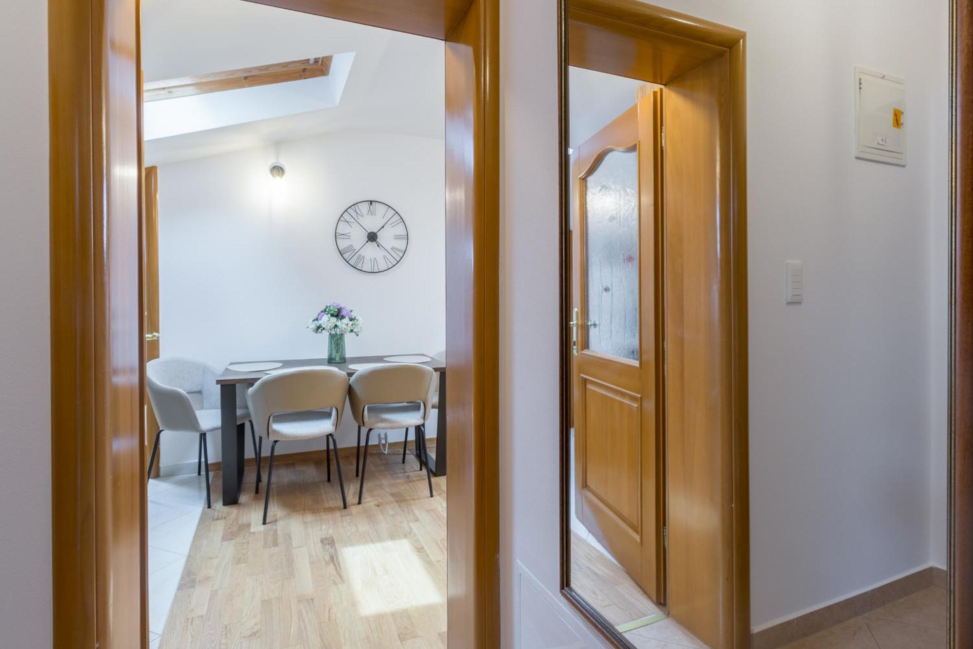 Apartments Bellissima Funtana Exterior photo